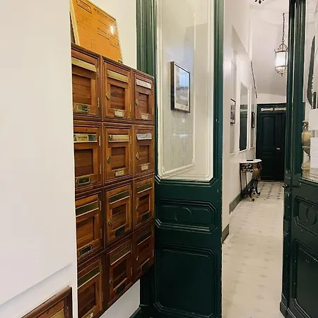 Duplex A Deux Pas Du Port Apartment
